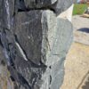 Kamenný obklad Rock Face CAVE - sekaný obklad skalný z čierneho mramoru